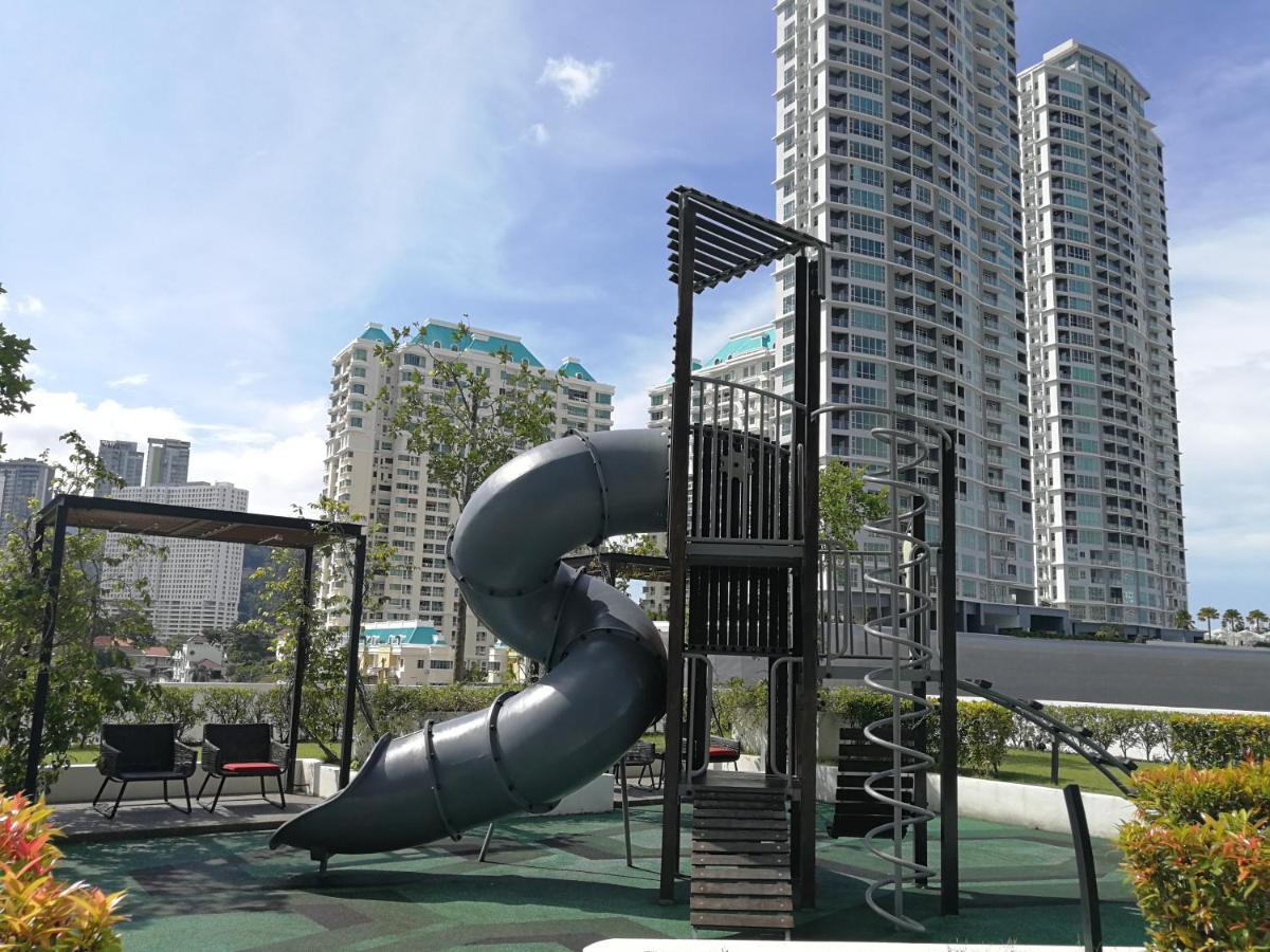 Landmark Stunning High Floor Coast View Studio #Netflix #Fast Wifi Tanjung Tokong المظهر الخارجي الصورة